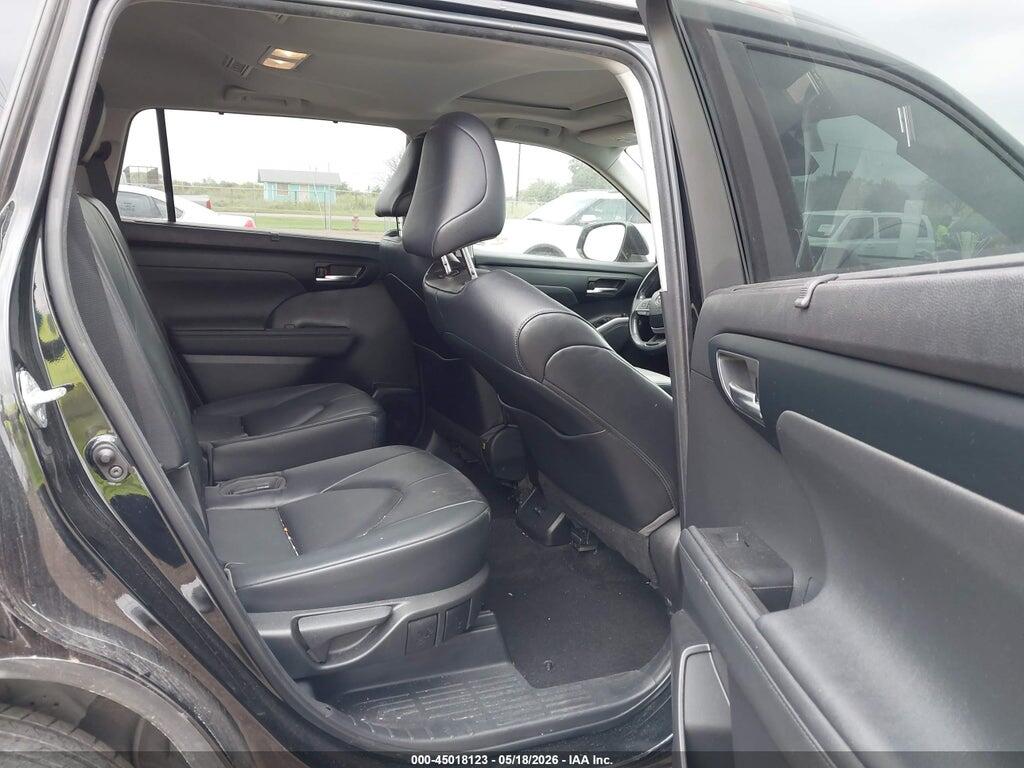 5TDKDRAH3PS023835 2023 TOYOTA HIGHLANDER photo no. 8