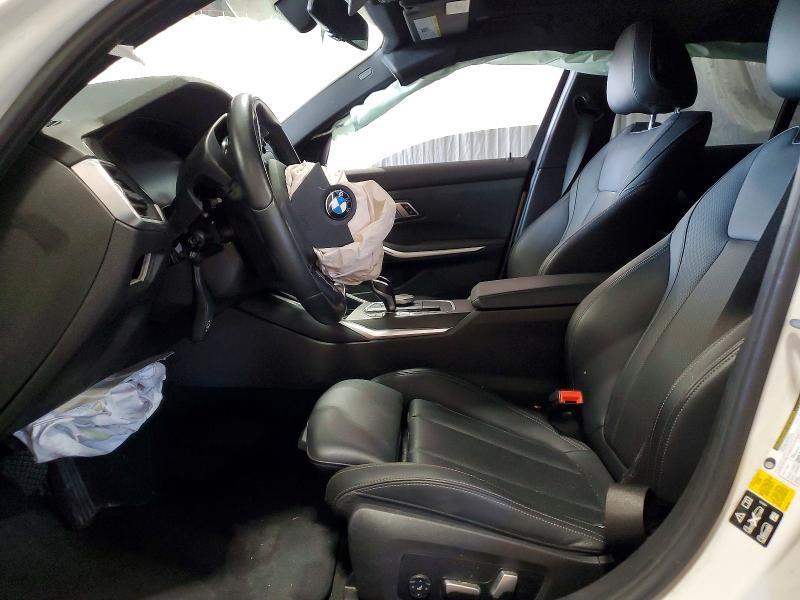 2022 BMW 330XI — Фото 7 из 12