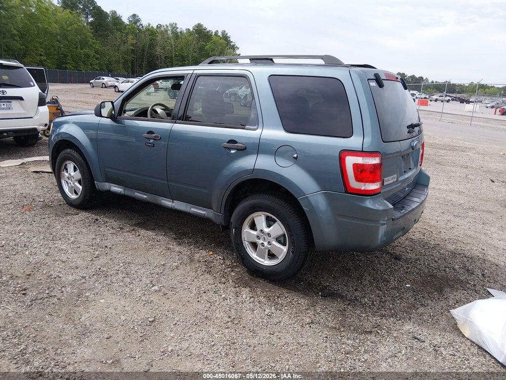 1FMCU0DG8BKB85426 2011 FORD ESCAPE photo no. 3