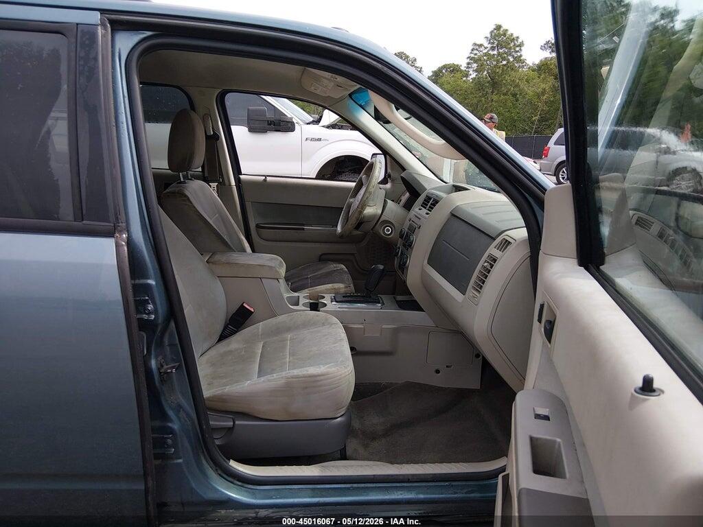 1FMCU0DG8BKB85426 2011 FORD ESCAPE photo no. 5