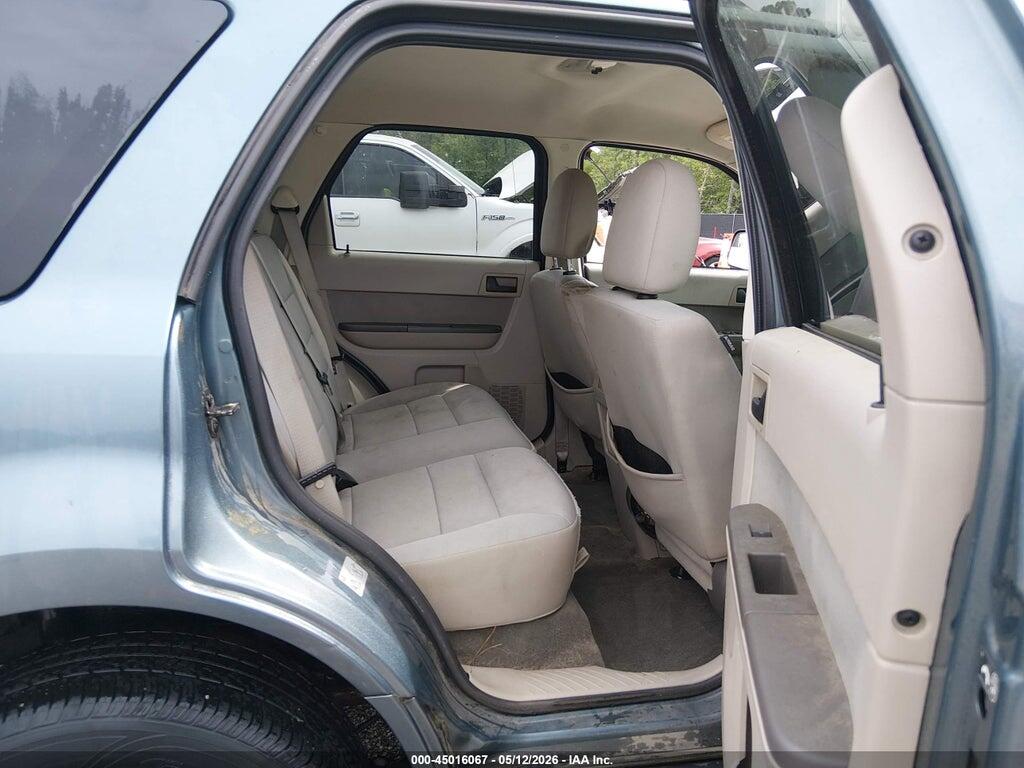 1FMCU0DG8BKB85426 2011 FORD ESCAPE photo no. 8