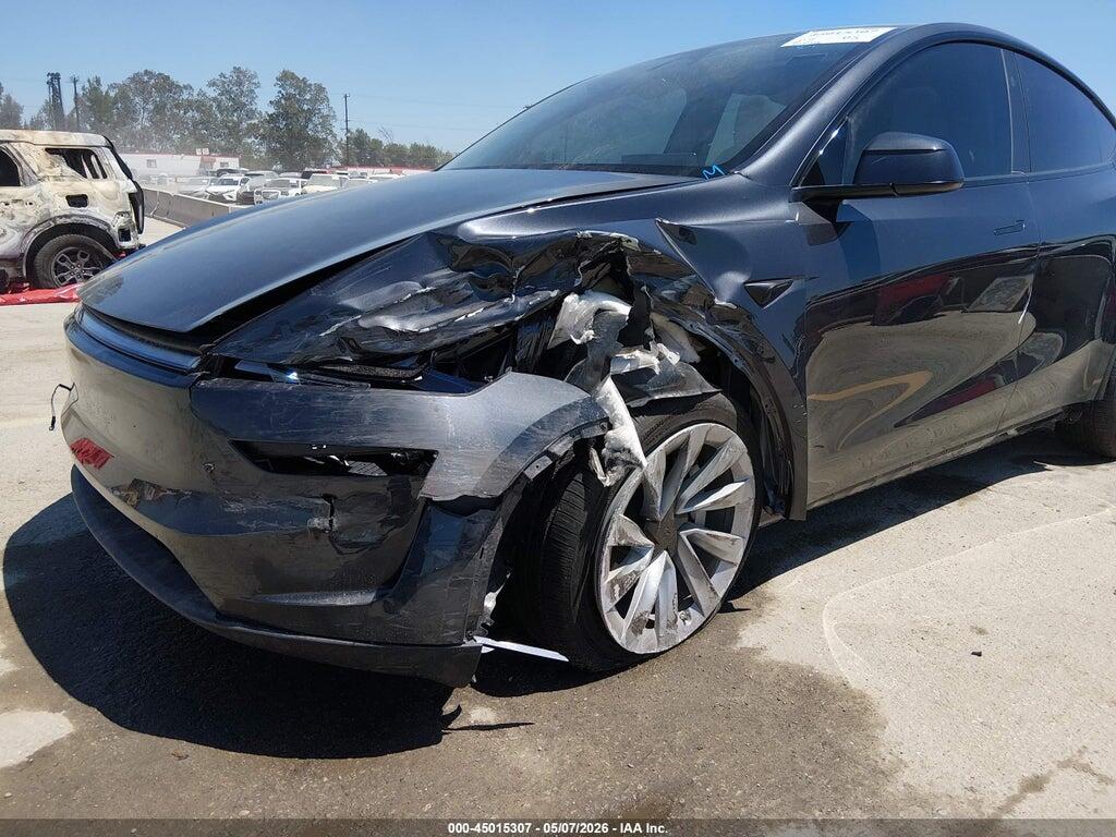 7SAYGDED3TF445438 2026 TESLA MODEL Y photo no. 6