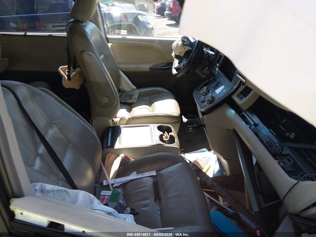 5TDYZ3DC9HS817720 2017 TOYOTA SIENNA photo no. 5