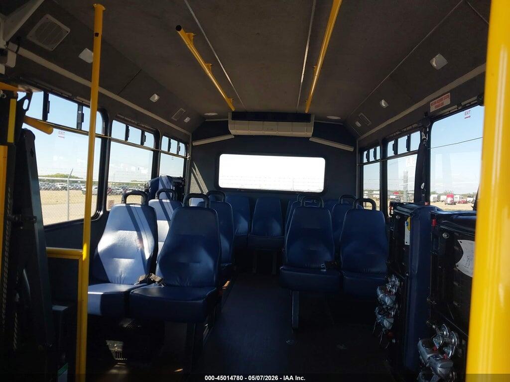 1FDFE4FSXHDC78805 2017 FORD E-450 CUTAWAY photo no. 7