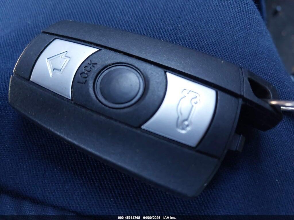 WBAPH7G59ANM51351 2010 BMW 328I photo no. 11