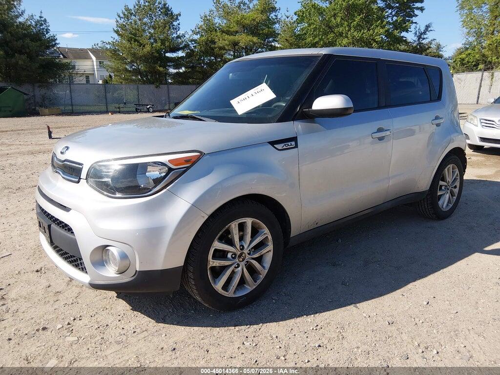 KNDJP3A57J7510639 2018 KIA SOUL photo no. 2