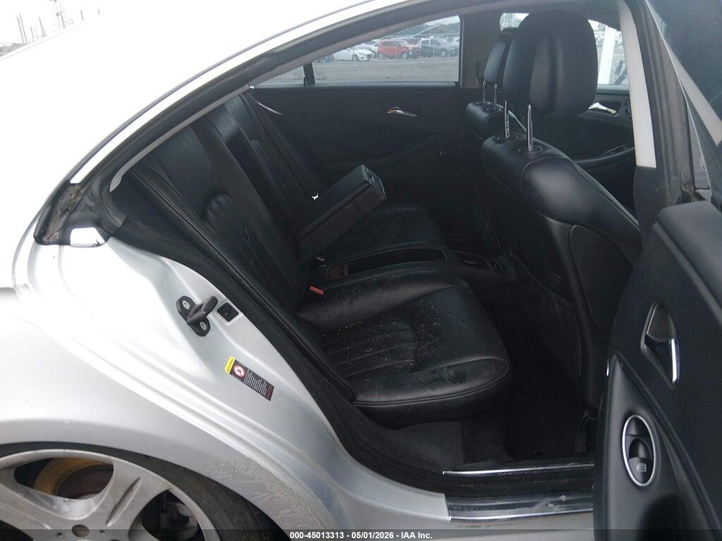 WDDDJ72X17A079786 2007 MERCEDES-BENZ CLS 550 photo no. 8