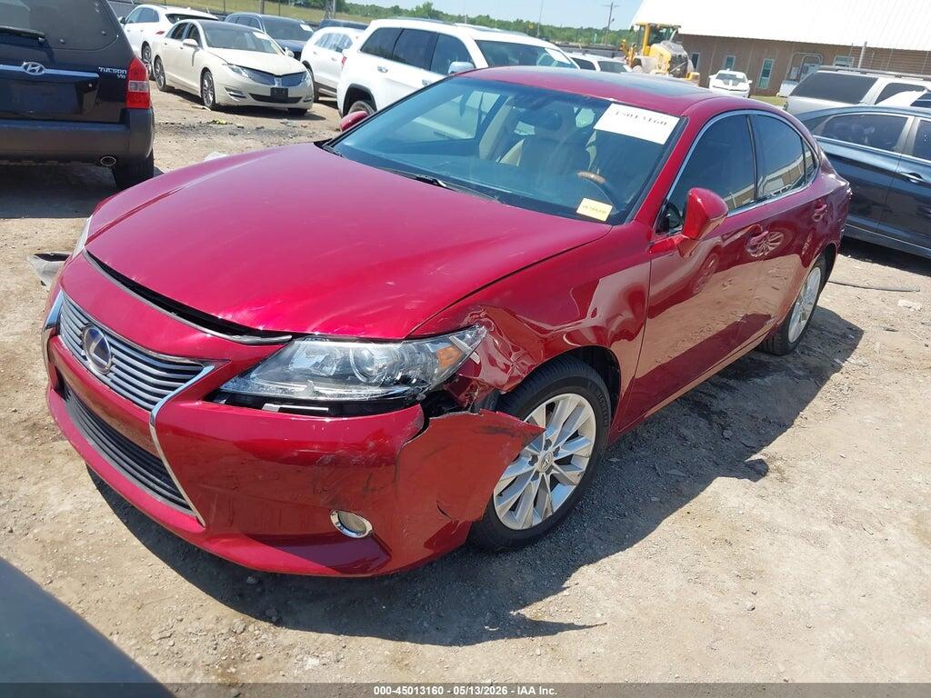 JTHBW1GG1D2037051 2013 LEXUS ES 300H photo no. 2