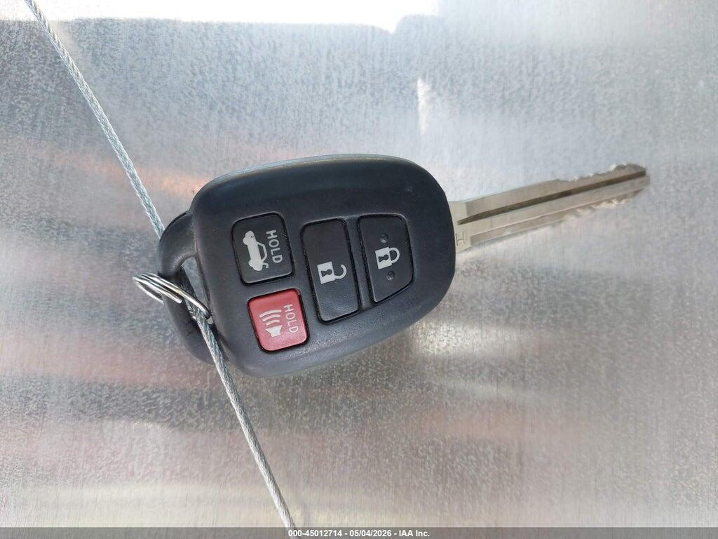 4T1BF1FK7HU315416 2017 TOYOTA CAMRY photo no. 11