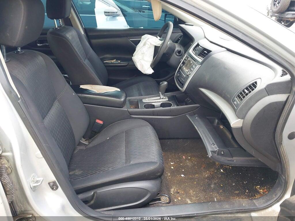 1N4AL3AP1GN370577 2016 NISSAN ALTIMA photo no. 5