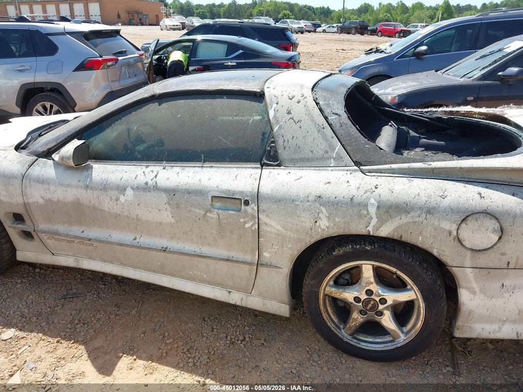 2G2FV22G6Y2140652 2000 PONTIAC FIREBIRD photo no. 6