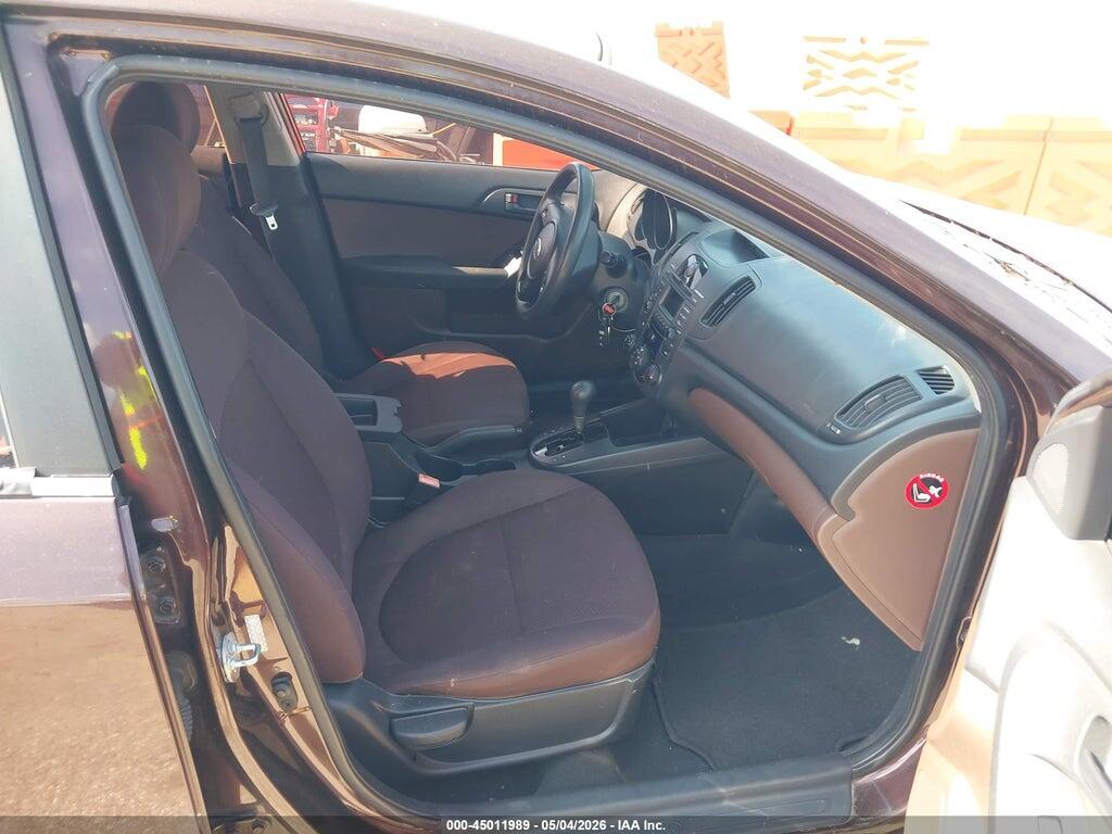 KNAFU4A27A5056038 2010 KIA FORTE photo no. 5