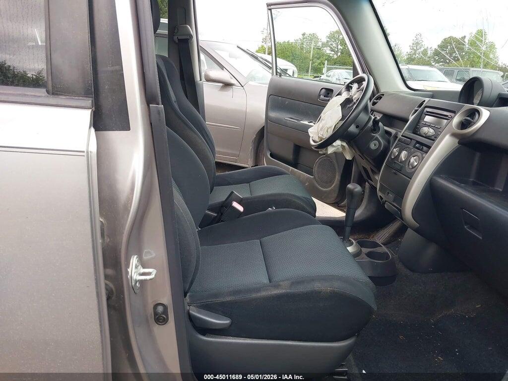 JTLKT324864092482 2006 SCION XB photo no. 5