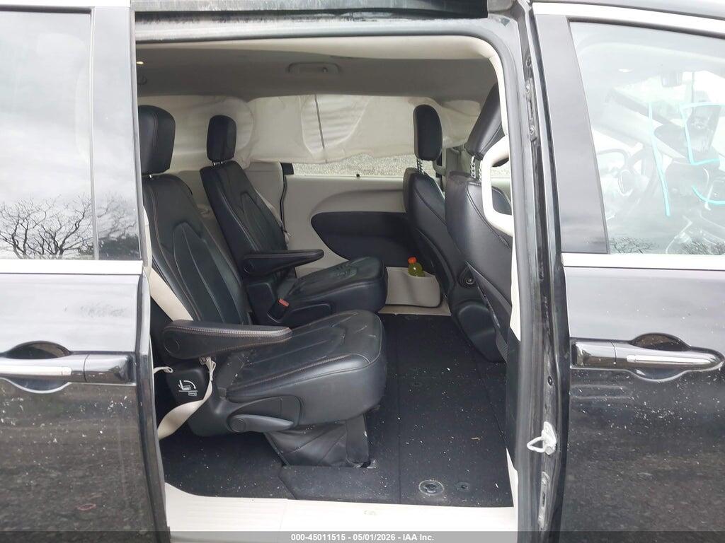 2C4RC1BG3HR795075 2017 CHRYSLER PACIFICA photo no. 8