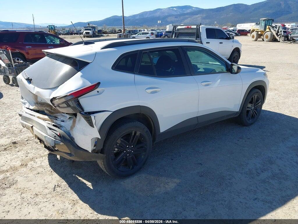 KL77LKEP5SC215878 2025 CHEVROLET TRAX photo no. 4