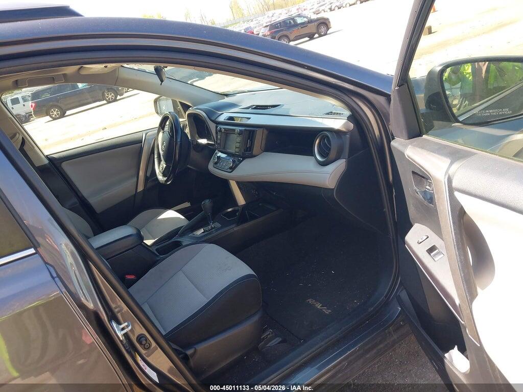 JTMRFREV4JJ736773 2018 TOYOTA RAV4 photo no. 5