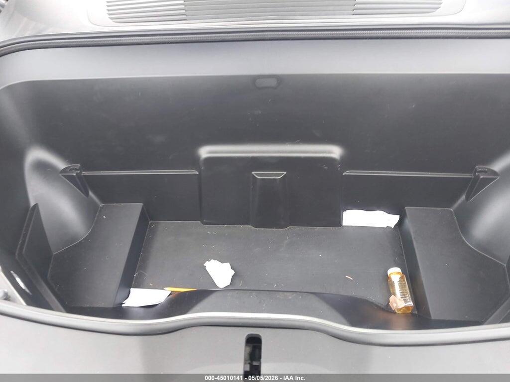 7PDSGABL7PN007583 2023 RIVIAN R1S photo no. 10