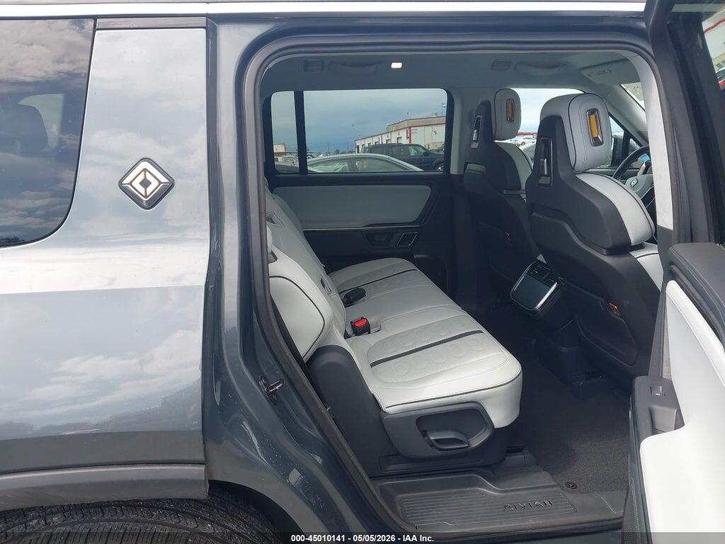 7PDSGABL7PN007583 2023 RIVIAN R1S photo no. 8