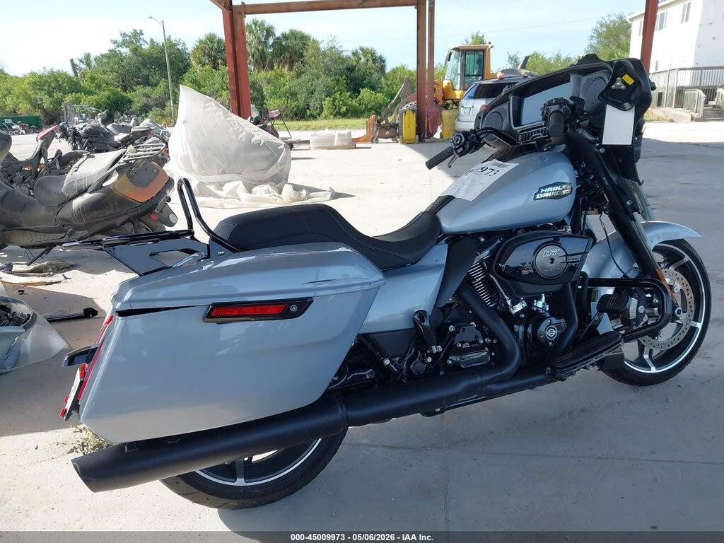 1HD1KB710RB632375 2024 HARLEY-DAVIDSON FLHX photo no. 4