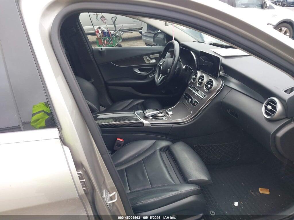 55SWF8EB7KU283761 2019 MERCEDES-BENZ C 300 photo no. 5