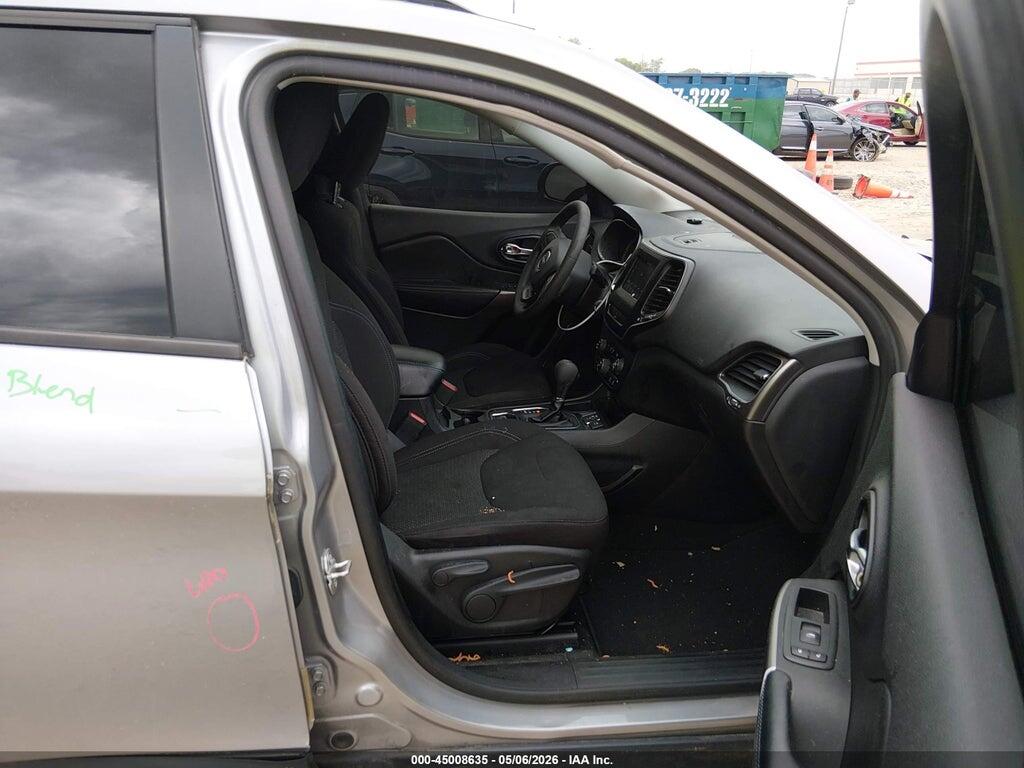 1C4PJLCB4LD645595 2020 JEEP CHEROKEE photo no. 5