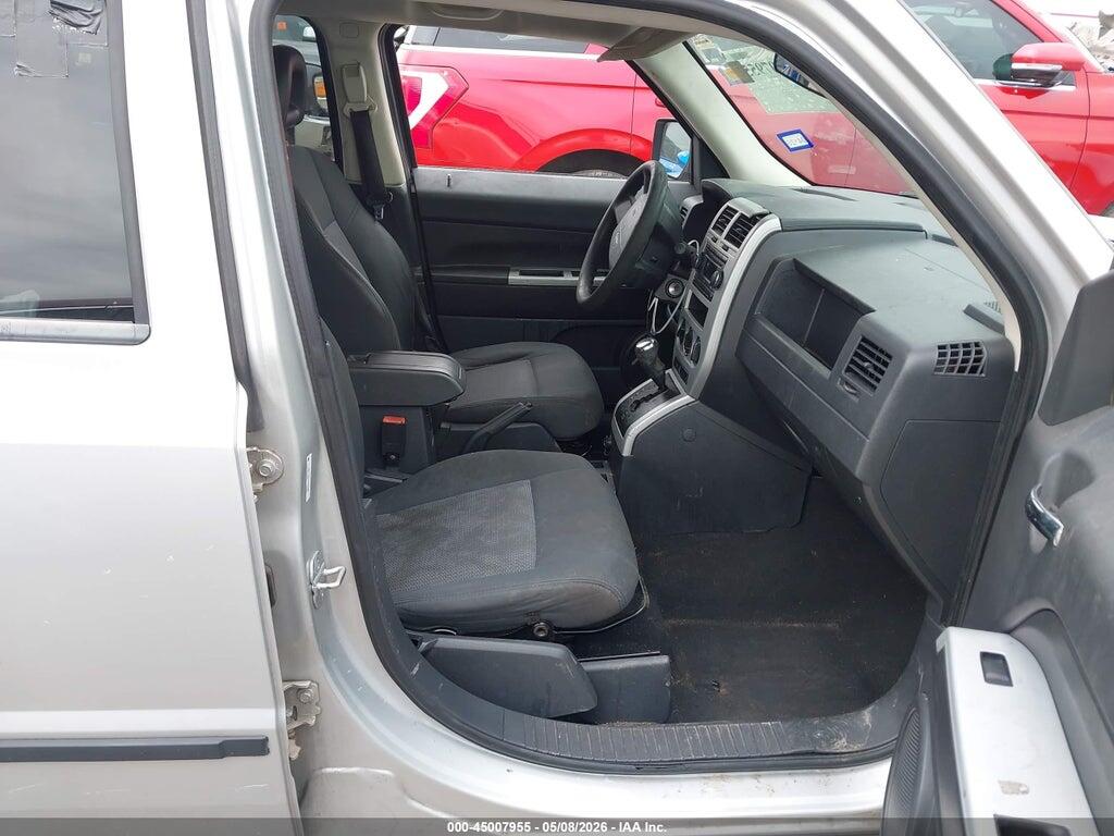 1J8FF28WX8D605489 2008 JEEP PATRIOT photo no. 5