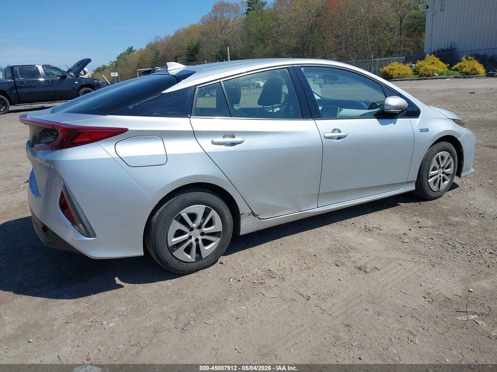 JTDKARFP9H3042756 2017 TOYOTA PRIUS PRIME photo no. 4