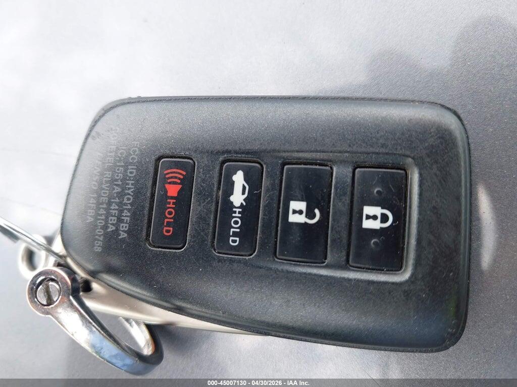 JTHBA1D20G5033695 2016 LEXUS IS 200T photo no. 11