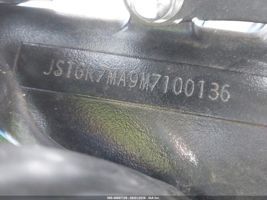 JS1GR7MA9M7100136 2021 SUZUKI GSX-R750 photo no. 10