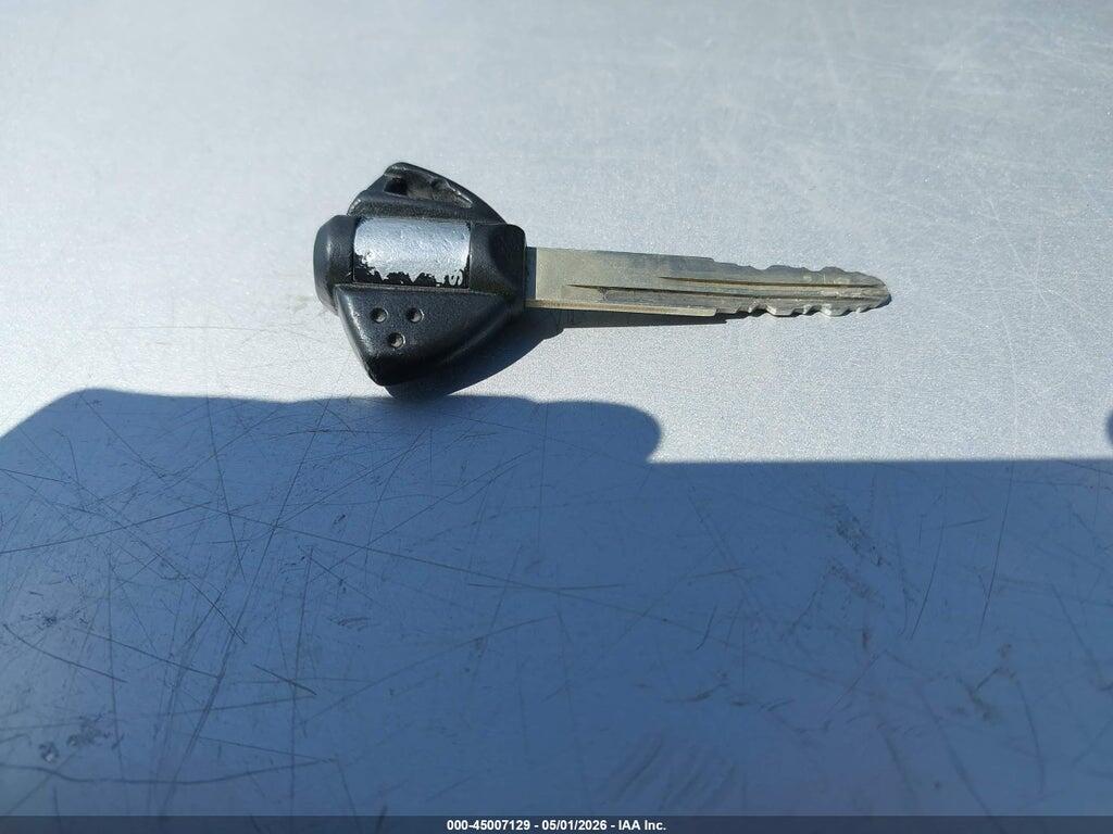 JS1GR7MA9M7100136 2021 SUZUKI GSX-R750 photo no. 11