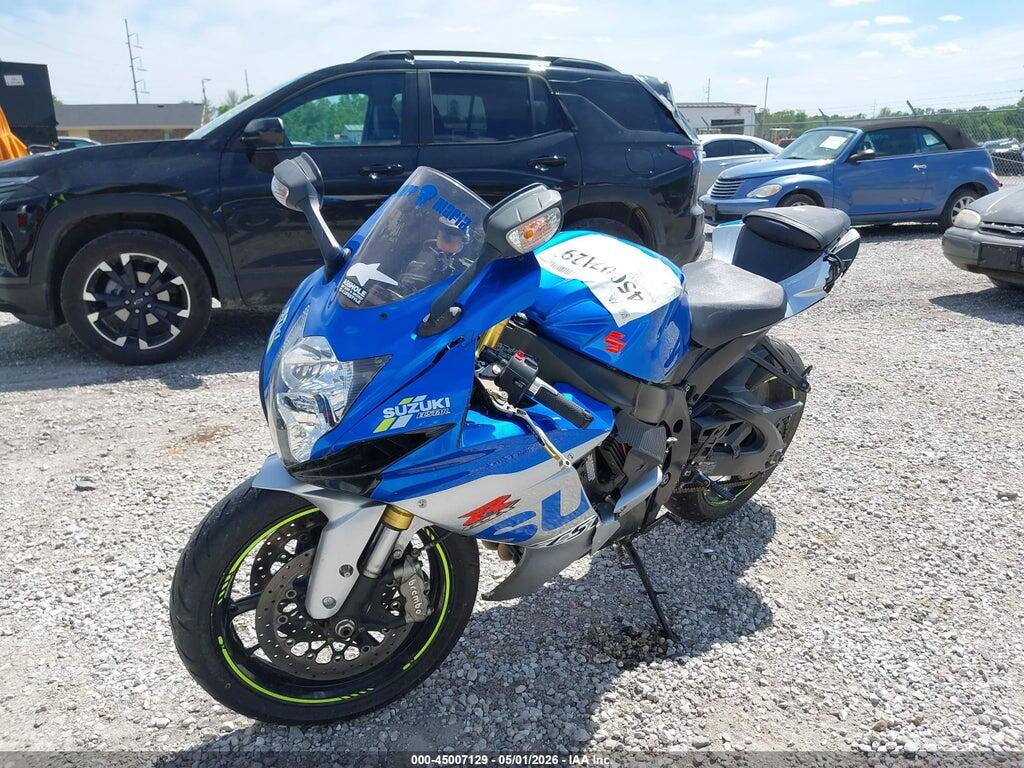 JS1GR7MA9M7100136 2021 SUZUKI GSX-R750 photo no. 2