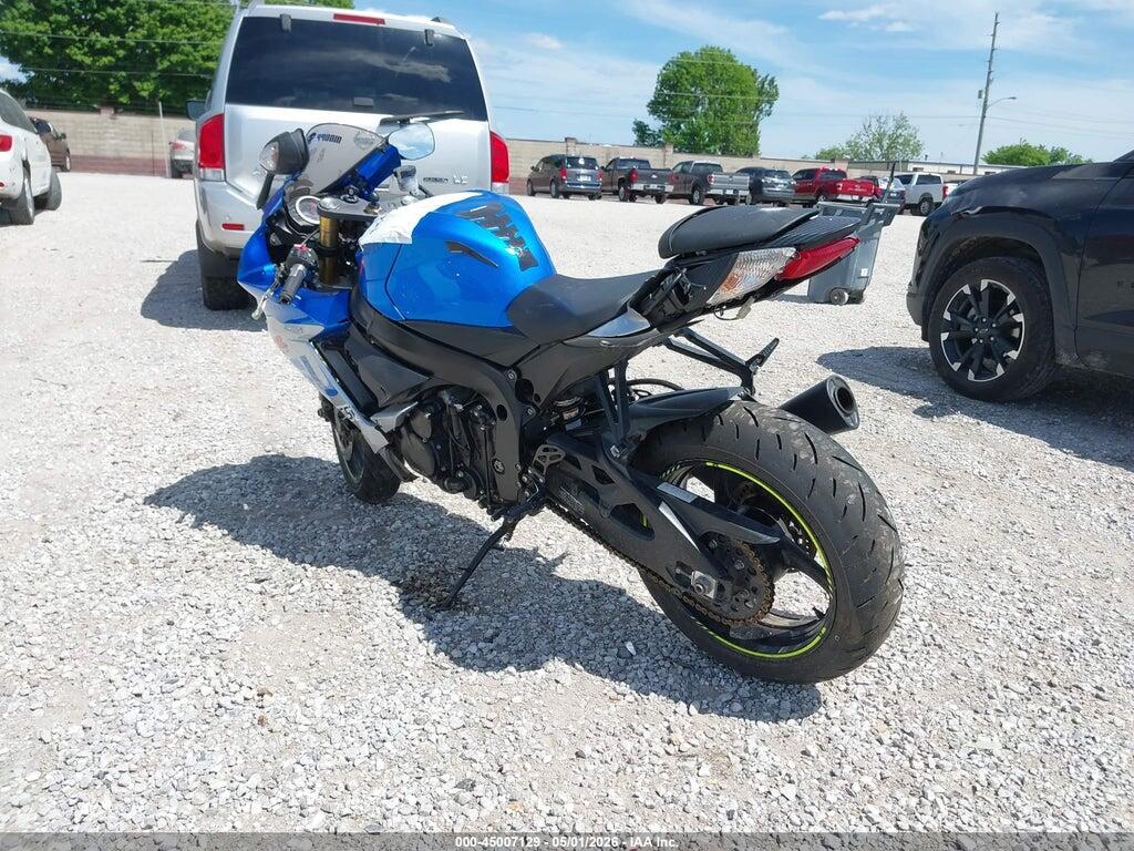 JS1GR7MA9M7100136 2021 SUZUKI GSX-R750 photo no. 3