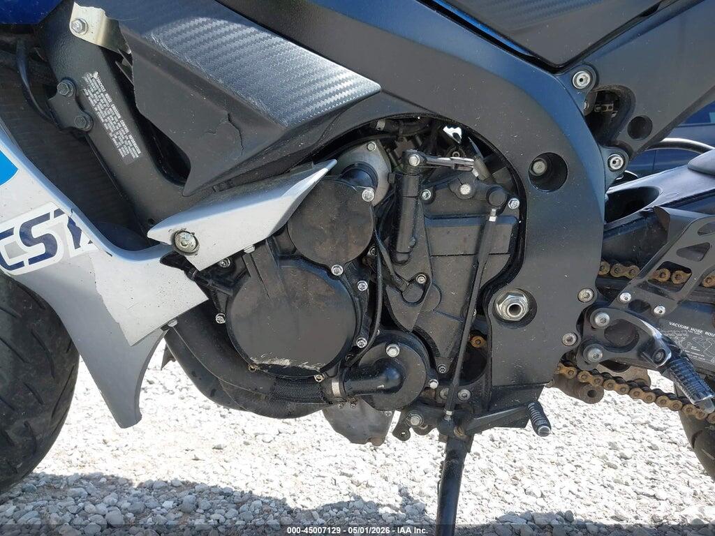 JS1GR7MA9M7100136 2021 SUZUKI GSX-R750 photo no. 9