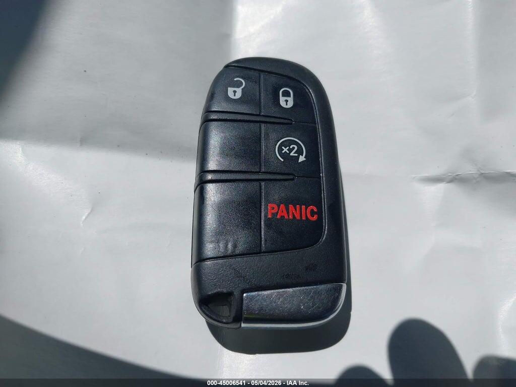 ZACNJABB7LPL47666 2020 JEEP RENEGADE photo no. 11
