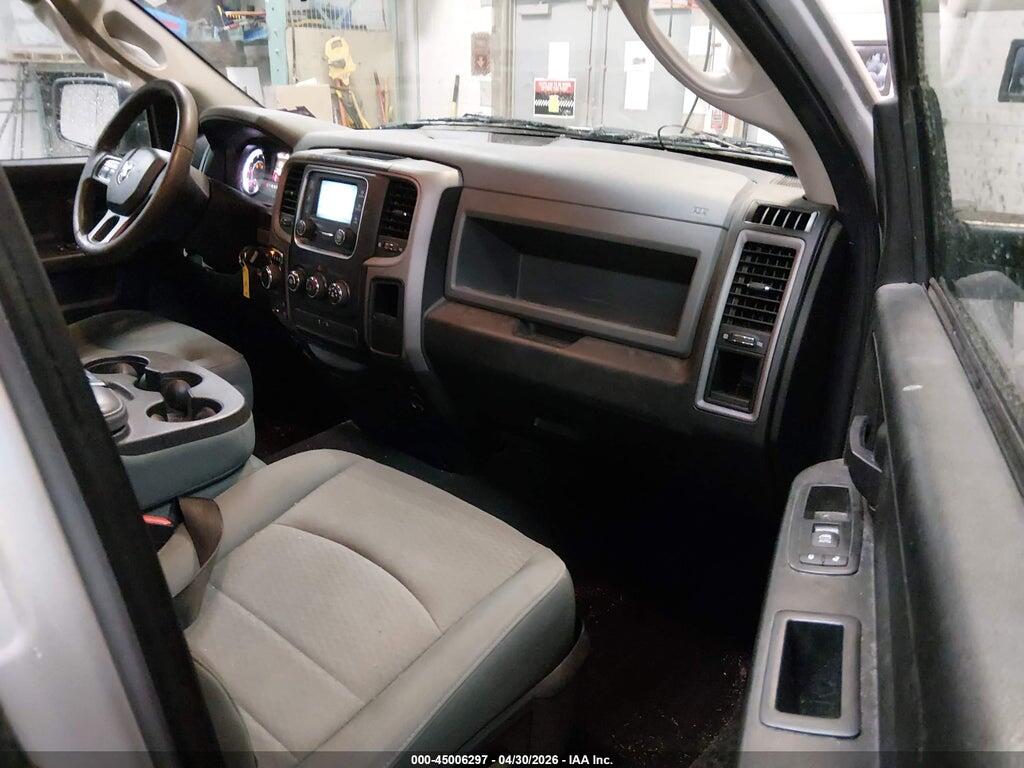1C6RR7FGXGS343902 2016 RAM 1500 photo no. 5