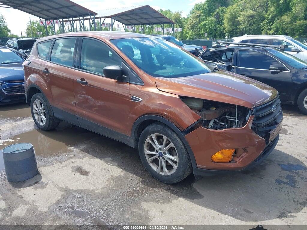 1FMCU0F74HUD91322 2017 FORD ESCAPE photo no. 1