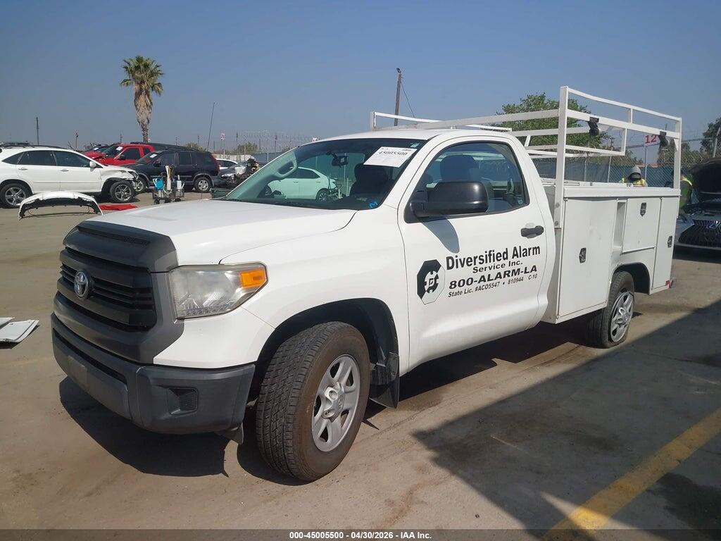 5TFNY5F15HX212715 2017 TOYOTA TUNDRA photo no. 2