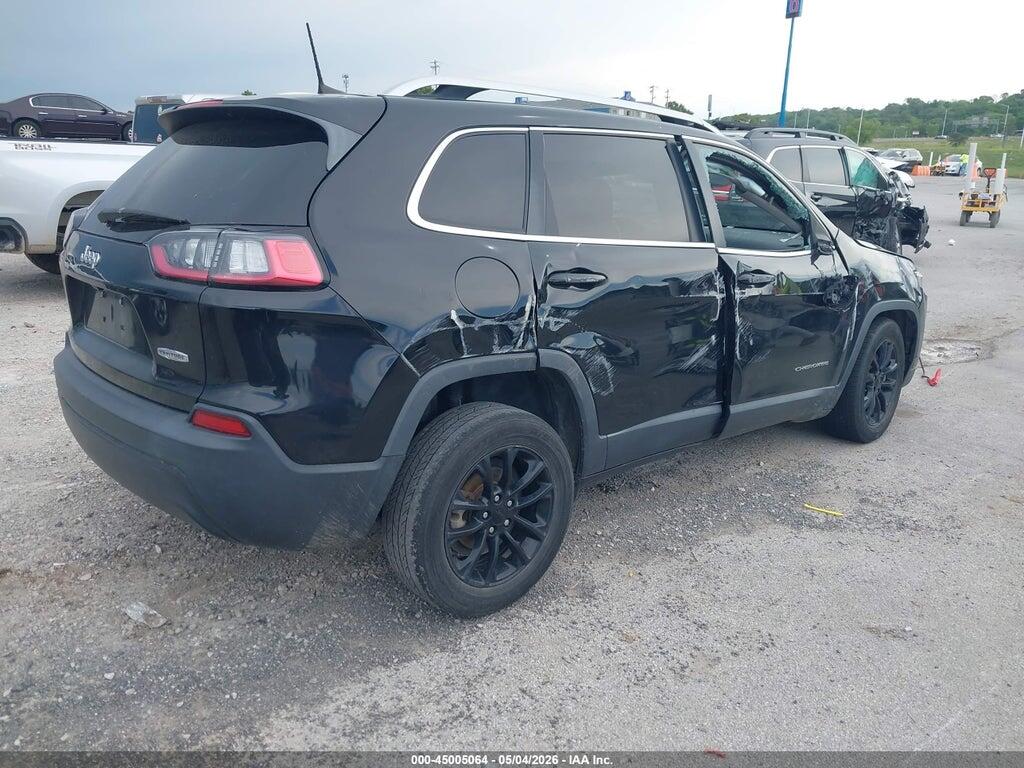1C4PJLCB4KD377680 2019 JEEP CHEROKEE photo no. 4