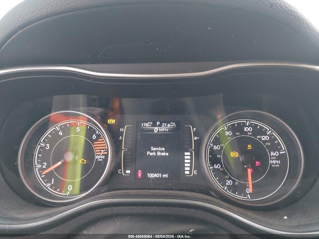 1C4PJLCB4KD377680 2019 JEEP CHEROKEE photo no. 7