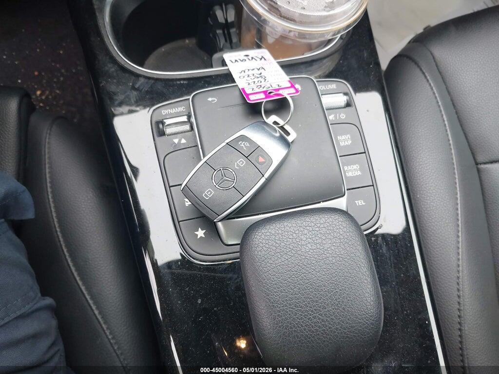W1K3G4EB0NJ356286 2022 MERCEDES-BENZ A 220 photo no. 11