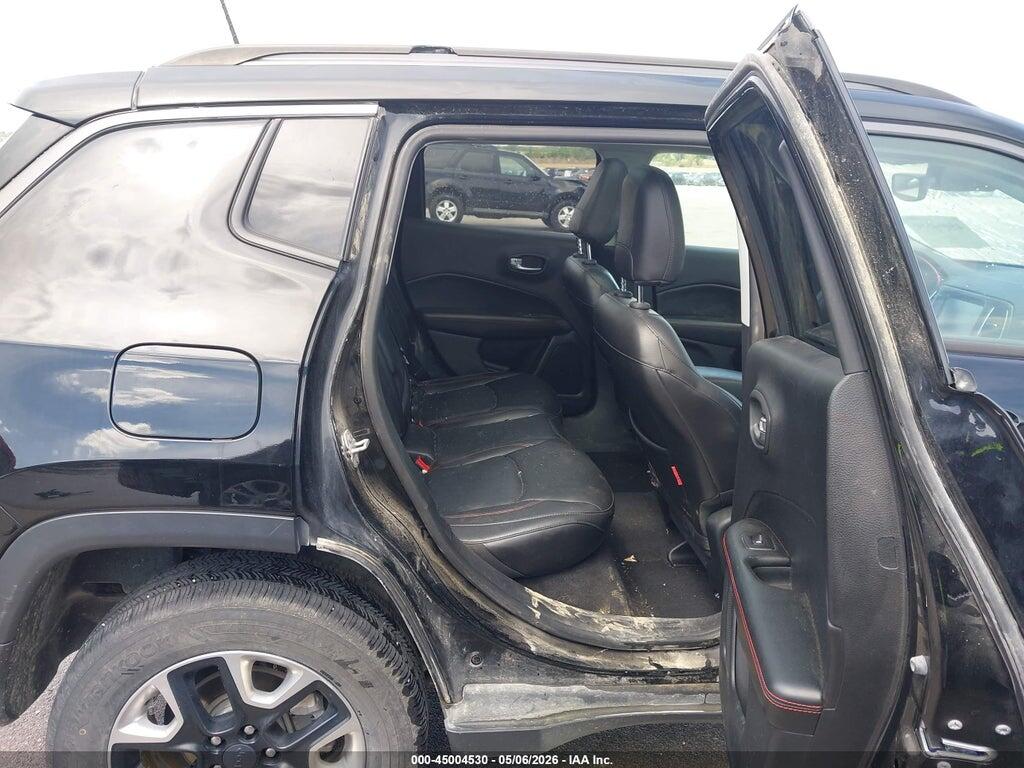 3C4NJDDB0JT210740 2018 JEEP COMPASS photo no. 8