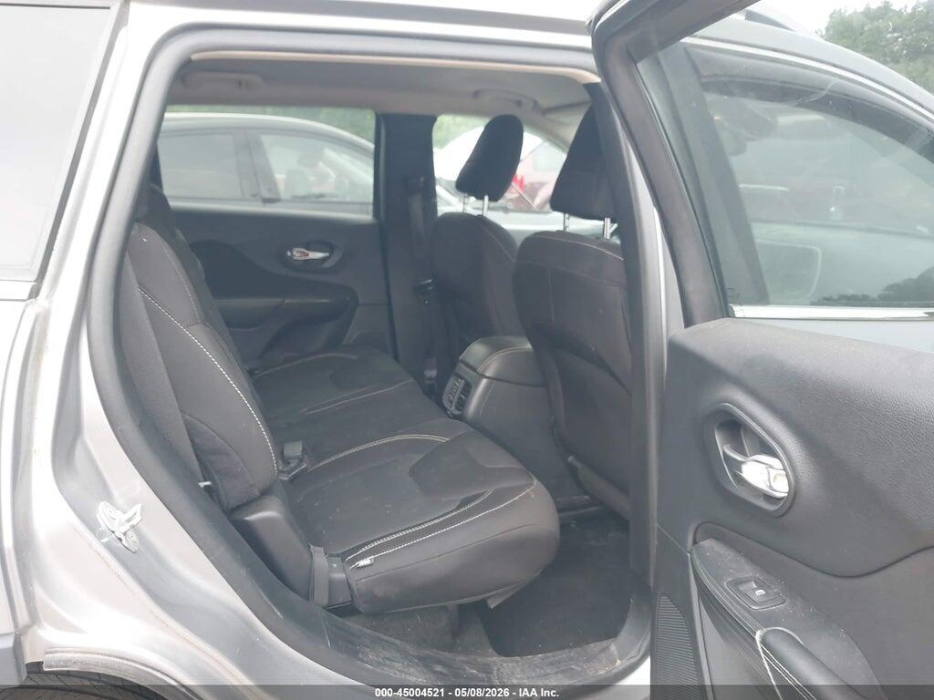 1C4PJMCS3FW619391 2015 JEEP CHEROKEE photo no. 8