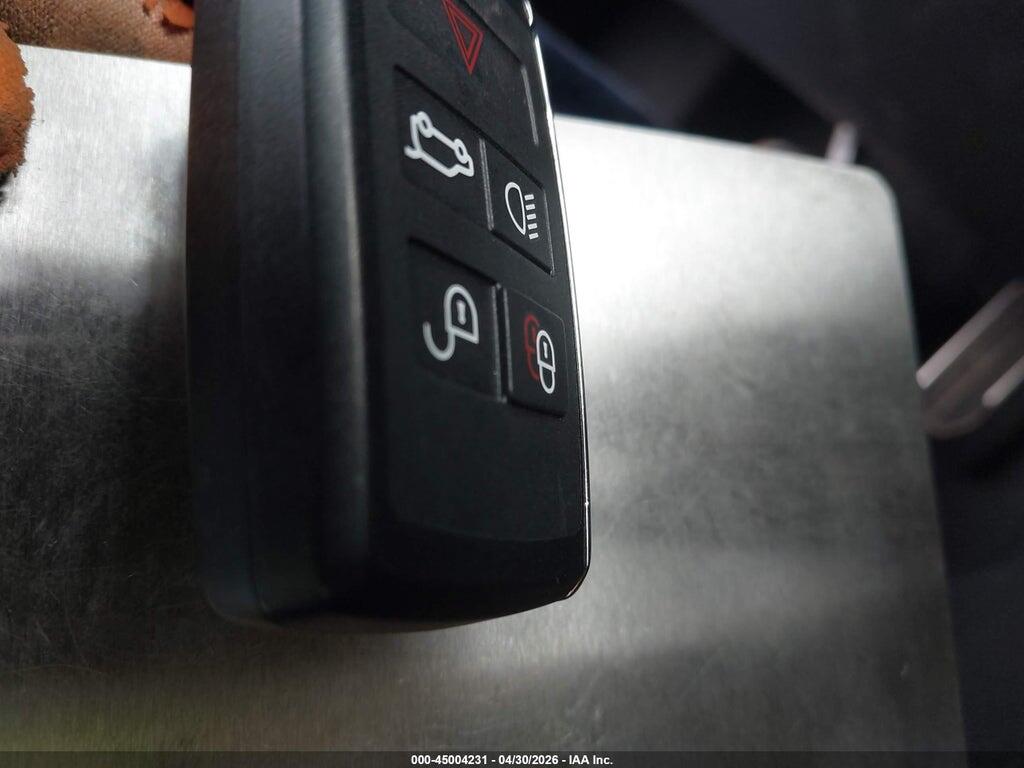 SALYL2EX5TA816155 2026 LAND ROVER RANGE ROVER VELAR photo no. 11