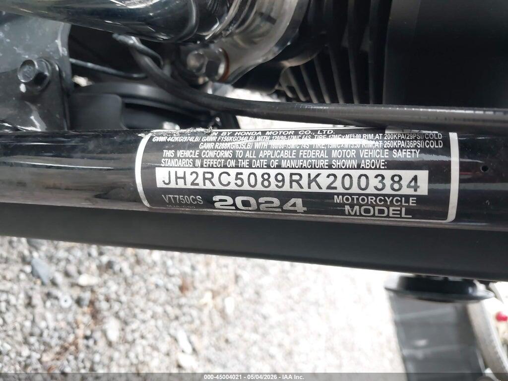 JH2RC5089RK200384 2024 HONDA VT750 photo no. 10