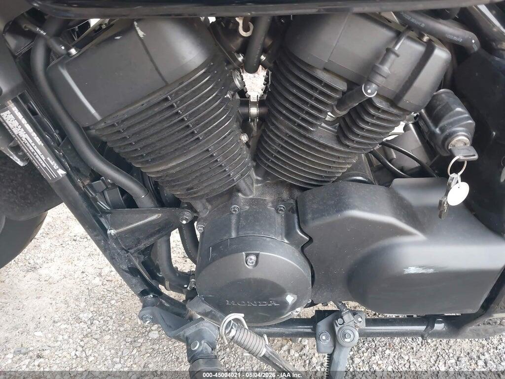 JH2RC5089RK200384 2024 HONDA VT750 photo no. 9