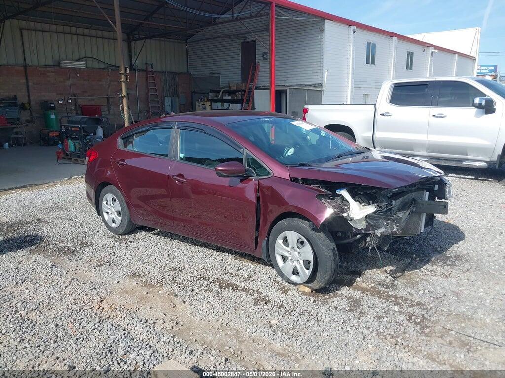 3KPFK4A76JE281768 2018 KIA FORTE photo no. 1