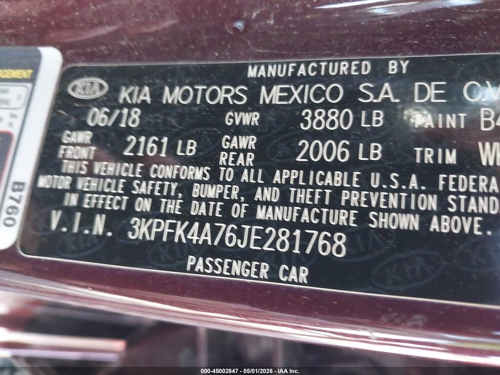 3KPFK4A76JE281768 2018 KIA FORTE photo no. 9