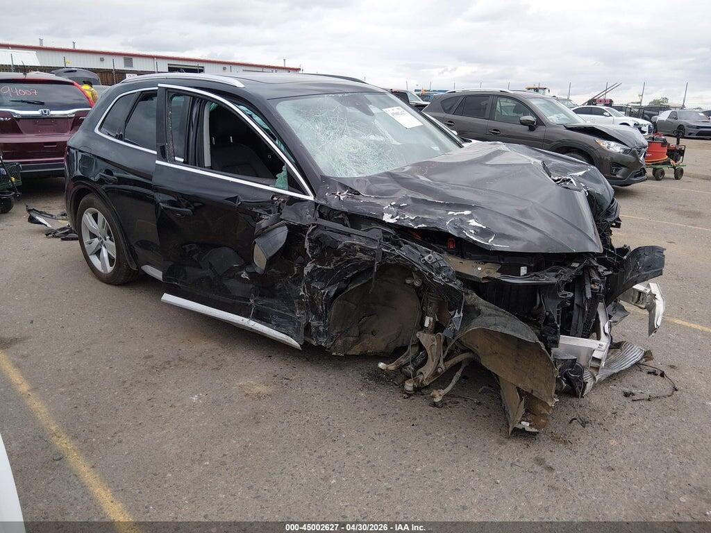 WA1BNAFY0K2140323 2019 AUDI Q5 photo no. 1