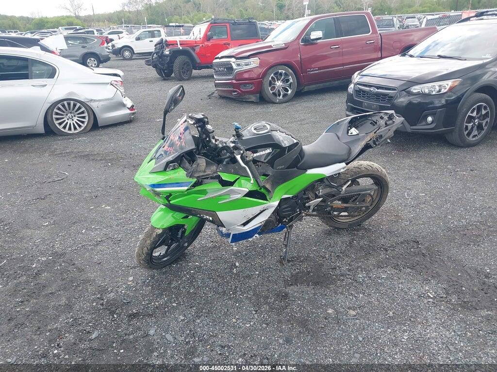 ML5EXGG19RDA10781 2024 KAWASAKI EX500 photo no. 2