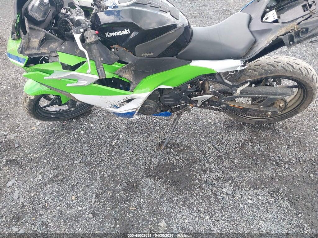 ML5EXGG19RDA10781 2024 KAWASAKI EX500 photo no. 9